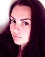 Юлия Попова