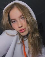 Яна Погребняк