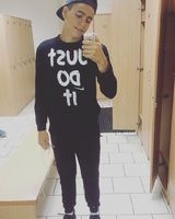 Влад Попов