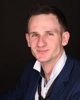 Володимир Cтрум