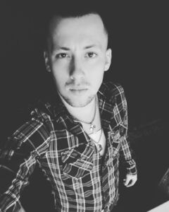Евгений  Конопелько 