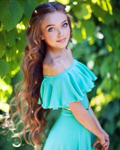 Аделина Логвиненко
