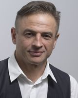 Олег Дмитриев