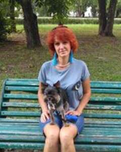 Лена Максимова