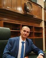 Влад Каланжов