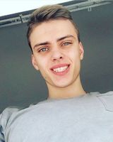 Максиміліан Сергійович