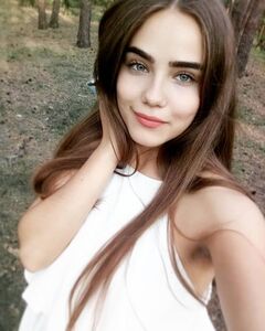 Арина Файницкая