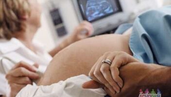 Для фотосъемки в клинике ищу красивую беременную девушку , тема консультации доктор, узи.