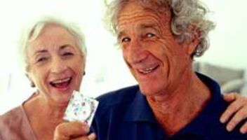 пожилая пара 60 лет которые не смотря на свой возраст живут активной сексуальной жизнью