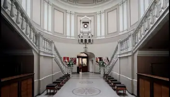 Зйомка фото та відео з предметами інтерʼєру