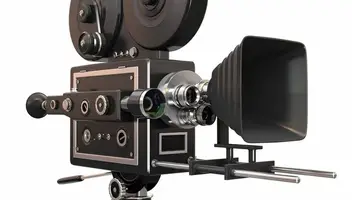 Головна роль у повний метр