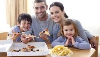 Дети (1-4 класс) с родителями