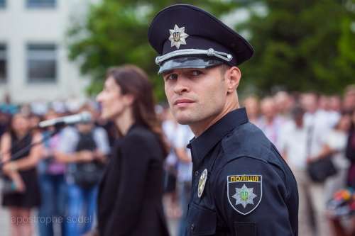 Роль полицейского