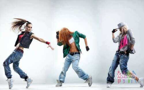 Танцоры (современные стили) европейской, афро и азиатской внешности - кастинг для рекламы авто