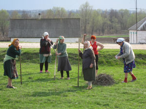 Женщины на типаж сельских жительниц и бабушки для передачи