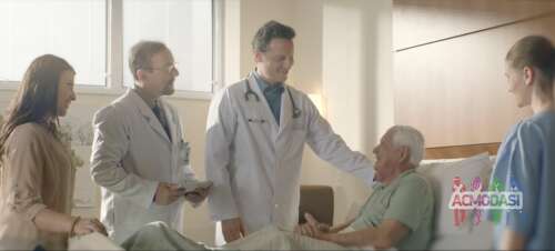 Медперсонал и пациенты для съемок рекламы в клинике