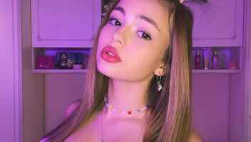 Главная женская роль на сьемку в проекте TikTok/Instagram