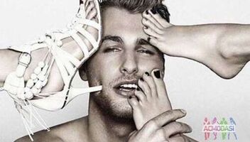 Модели с красивыми и ухоженными ногами для съемки в клипе, необычная роль