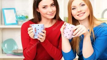 Две подруги 30+