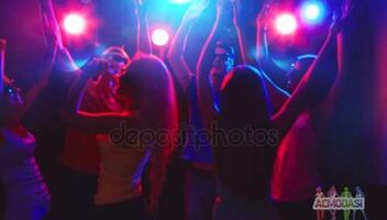 Массовка на закрытую вечеринку 