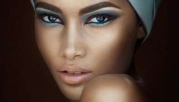 Требуется модель мулатка для показа и фотосессии лукбука