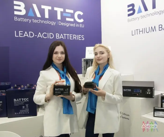 Хостес на виставку