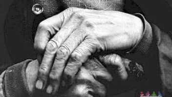 Руки пожилого мужчины (фотопроект). Занятость: 2 часа. Гонорар: 500 грн