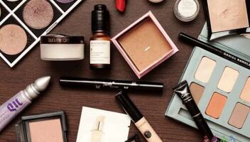 Нужны женщины модели для рекламы косметики