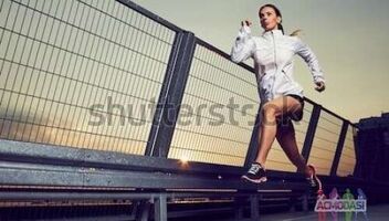 Спортивные девушки и парни для фотосъёмки на тему-СПОРТ,ПРОБЕЖКА.Съёмка на фотостоки,оплачивается