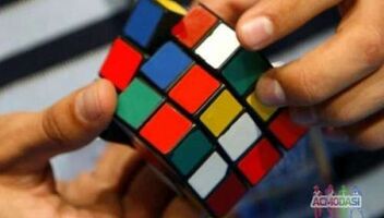 СРОЧНО! Ищу модель (парня) на съемку "Мастер-класс по сборке Кубика Рубика"