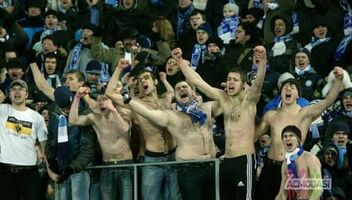 СЪЕМКА ФУТБОЛЬНЫЕ ФАНАТЫ