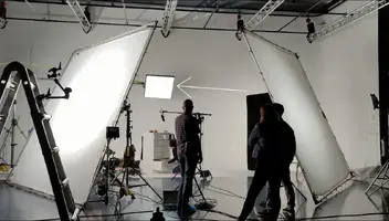 Гаффер (Освітлювач)