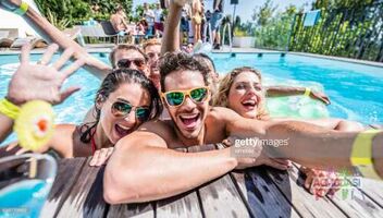 Ищем моделей для фотосъемки &quot;Pool Party&quot; на условиях TFP