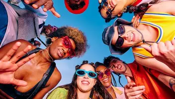 Шукаємо моделей для зйомки lifestyle-контенту для популярного бренду.