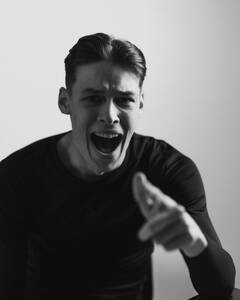 Владислав Каретник Роздратування