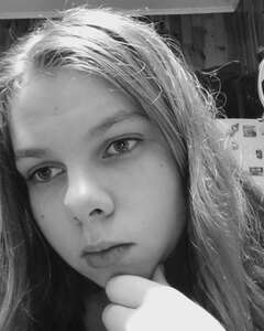 Анна Нужна Задумливість