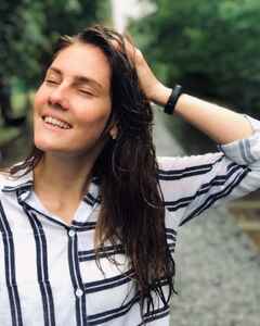 Nadya Burdun Щастя