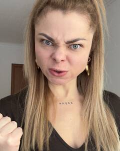 Аліса Фінашкіна Роздратування