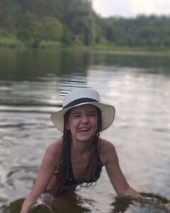 Анна Куспись Щастя