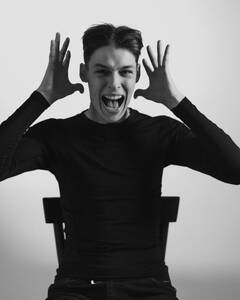 Владислав Каретник Лють