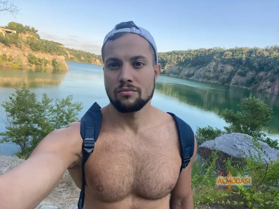 Zhenia  Polozenko фото №1721507. Завантажено 15 Грудня 2023