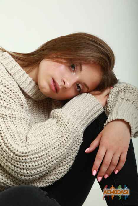 Ніколь Ніколаєва Швера фото №1543677. Завантажено 29 Червня 2020