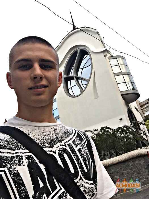 Максим Сергеевич Крылас фото №1034277. Завантажено 21 Березня 2017