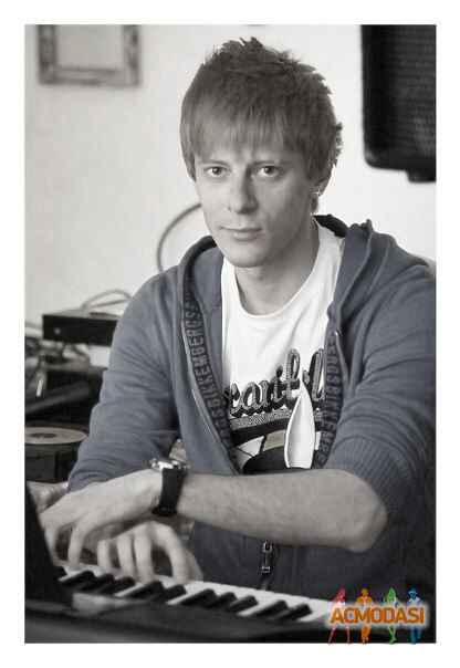 Энтони  Миланович фото №770219. Завантажено 15 Листопада 2014