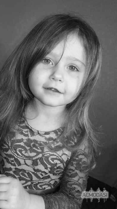 Анжела Володимирiвна Чорнобиль фото №1086144. Завантажено 01 Серпня 2017