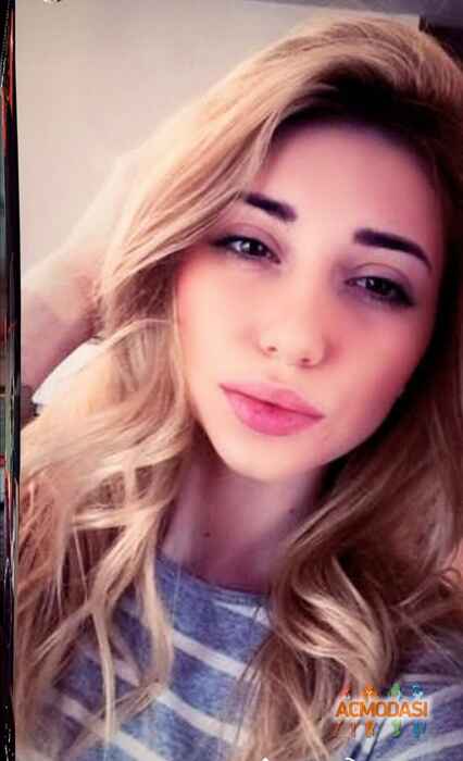 Алена Валериевна Стаховская фото №1526424. Завантажено 02 Травня 2020