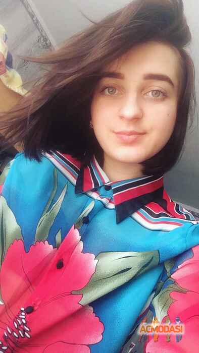 Юлія Сергіївна Захарчук фото №1127653. Завантажено 31 Жовтня 2017