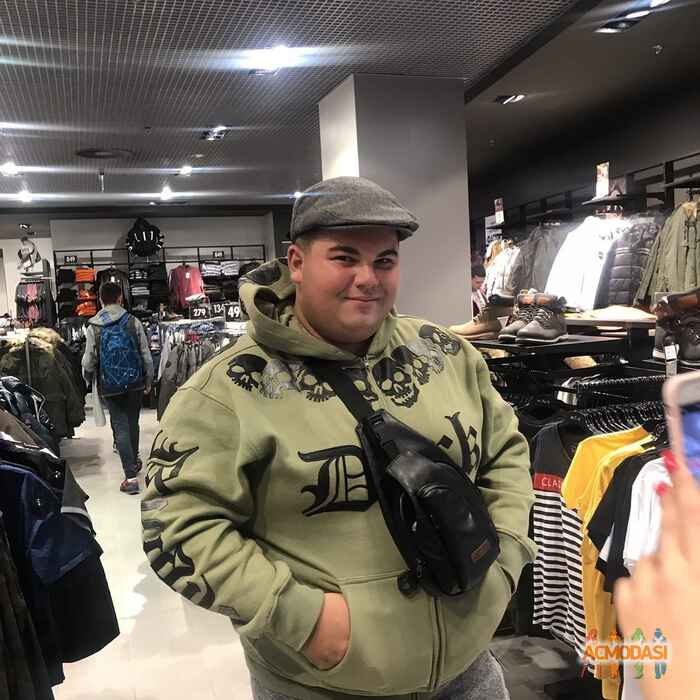 Руслан Вугарович Гусейнов фото №1315707. Завантажено 01 Листопада 2018