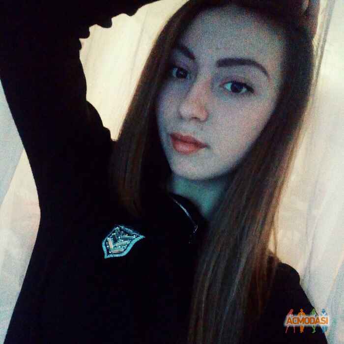 Карина Романовна Козеренко фото №1030695. Завантажено 12 Березня 2017