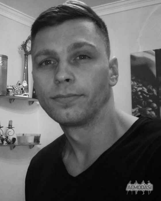 Igor Anatoliyovich Adamenko фото №1198774. Завантажено 02 Березня 2018